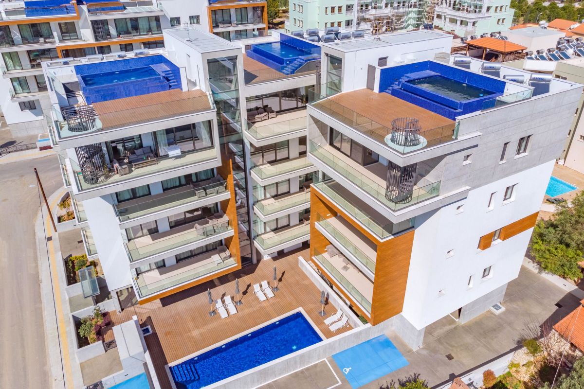 Квартира / Апартаменты in Лимассоле, Cyprus, 233 sq.m. - photo 161