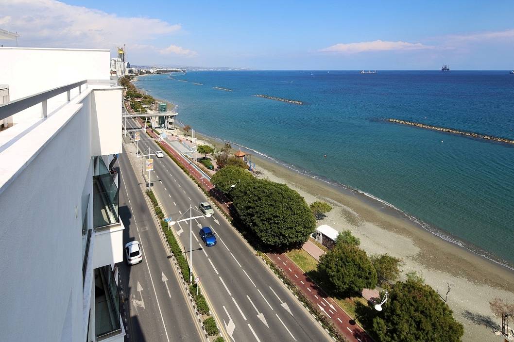 Квартира / Апартаменты in Лимассоле, Cyprus, 214 sq.m. - photo 77