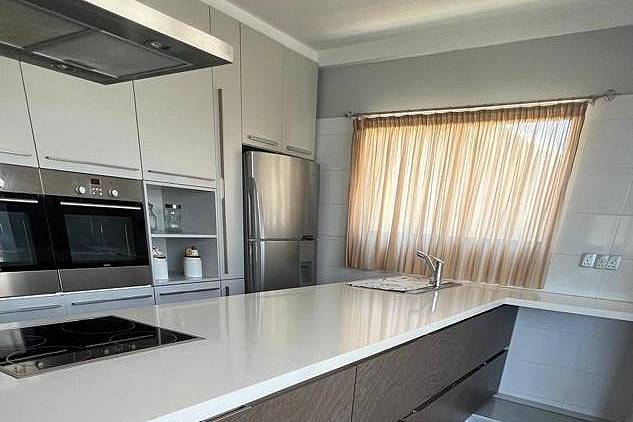 Квартира / Апартаменты в Лимассоле, Кипр, 200 кв.м. - фото 134
