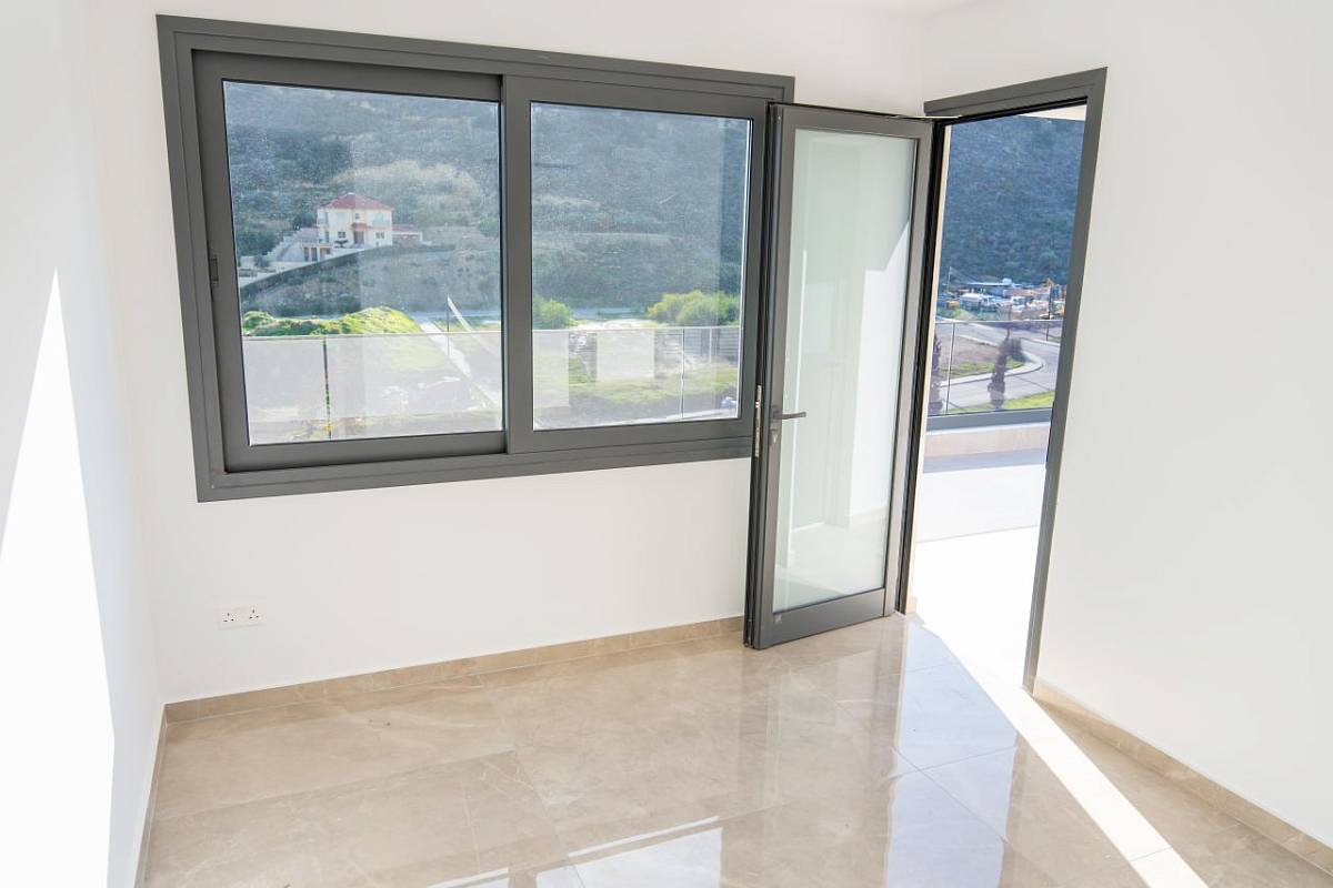 Квартира / Апартаменты in Лимассоле, Cyprus, 180 sq.m. - photo 10