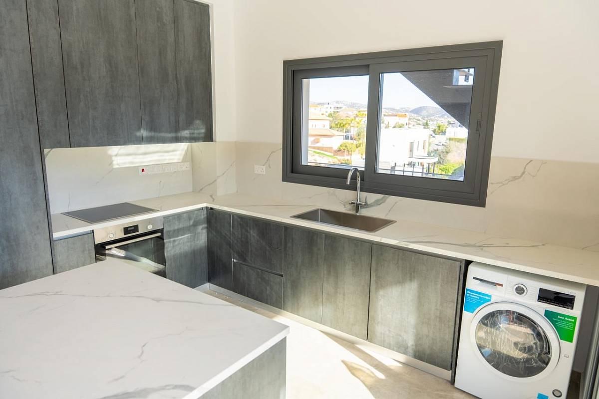 Квартира / Апартаменты in Лимассоле, Cyprus, 180 sq.m. - photo 7