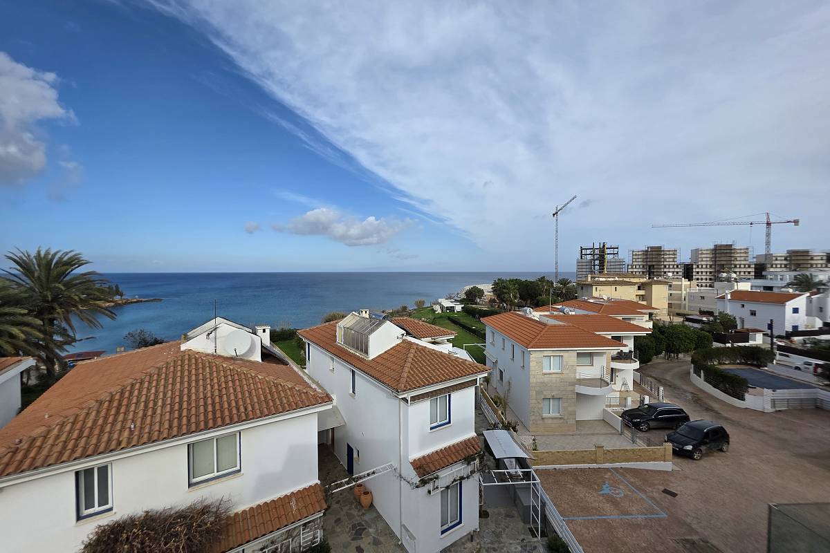 Квартира / Апартаменты in Фамагусте, Cyprus, 204 sq.m. - photo 24