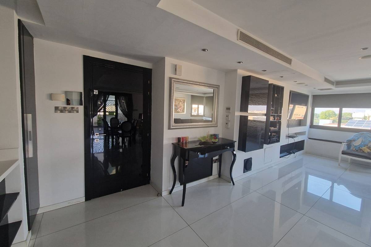 Квартира / Апартаменты in Никосии, Cyprus, 200 sq.m. - photo 9