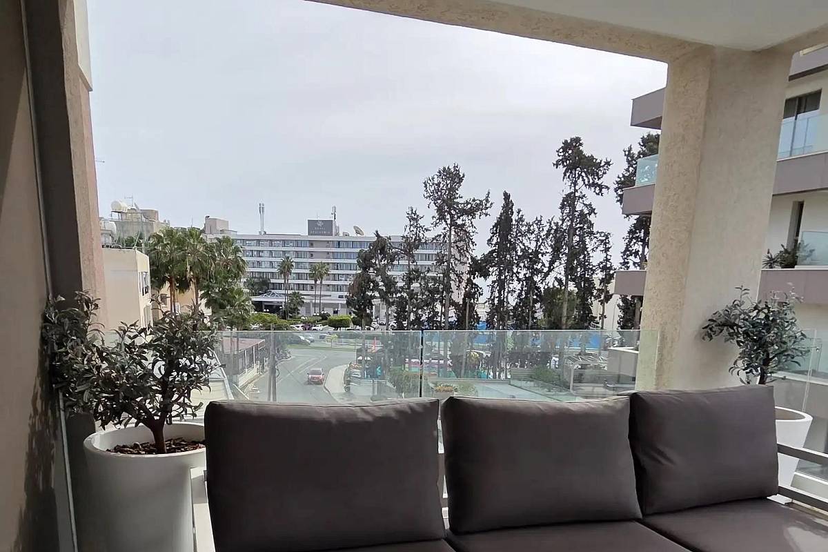 Квартира / Апартаменты in Лимассоле, Cyprus,  sq.m. - photo 9