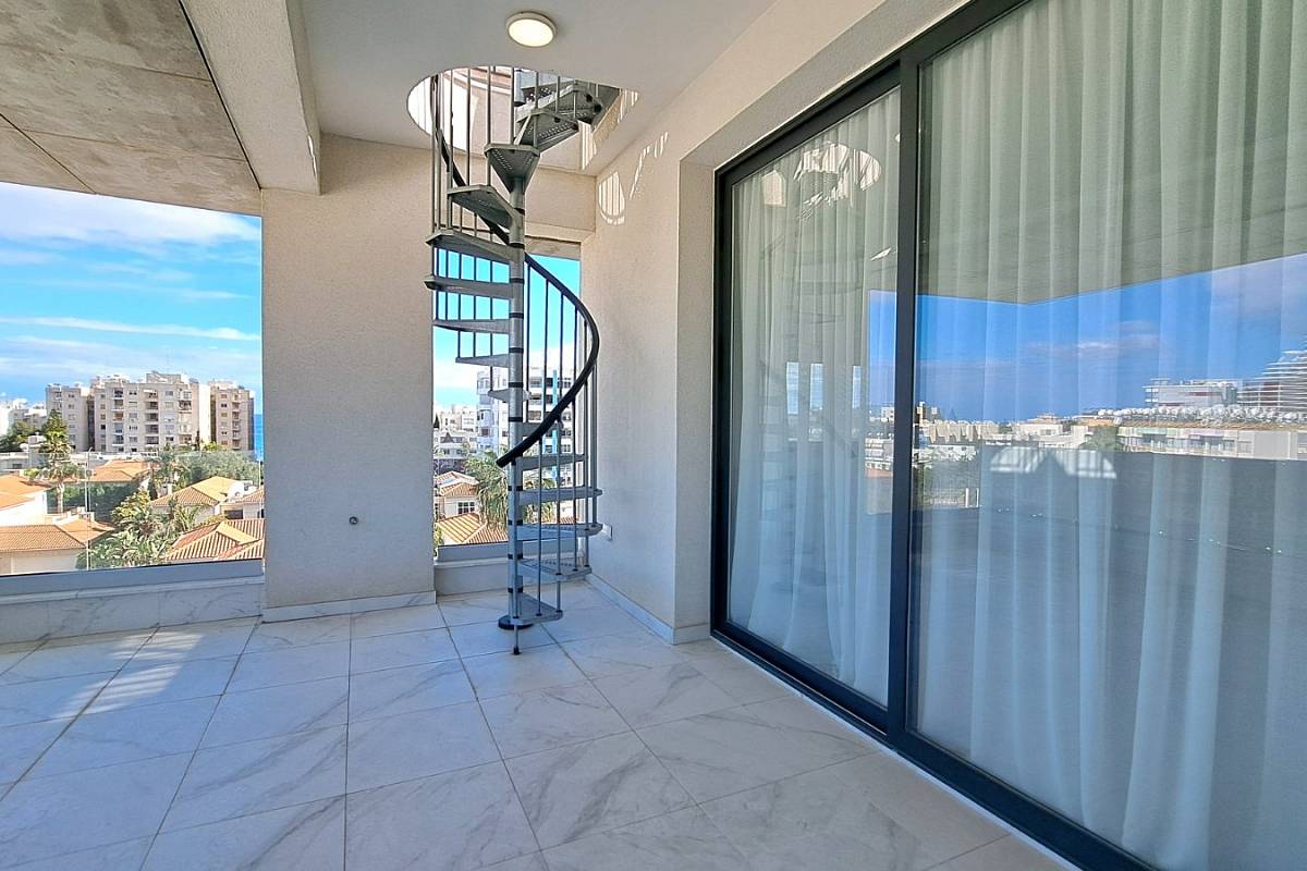 Квартира / Апартаменты in Лимассоле, Cyprus, 181 sq.m. - photo 19
