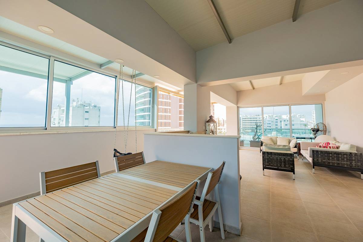 Квартира / Апартаменты in Лимассоле, Cyprus, 350 sq.m. - photo 10