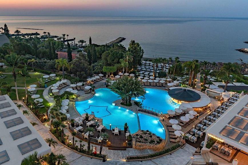 Квартира / Апартаменты in Лимассоле, Cyprus, 453 sq.m. - photo 322