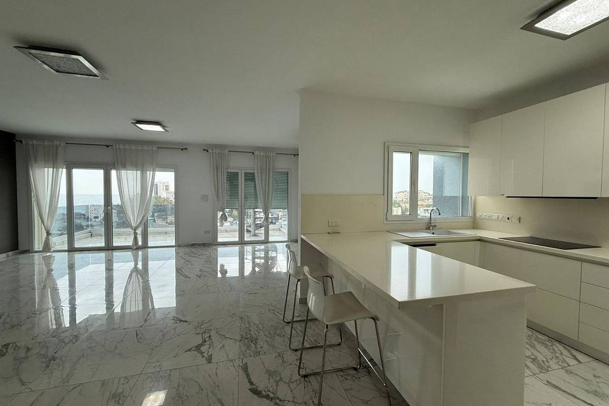 Квартира / Апартаменты in Лимассоле, Cyprus, 225 sq.m. - photo 6