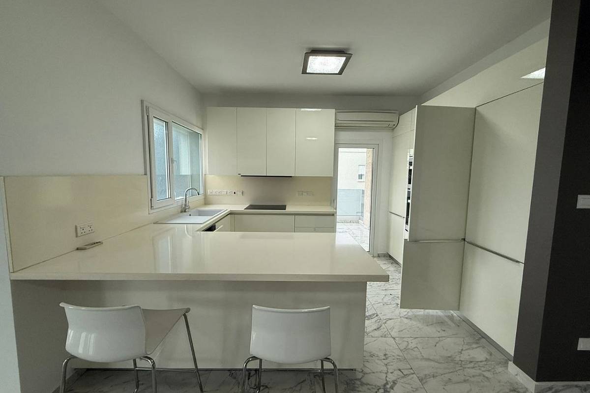 Квартира / Апартаменты in Лимассоле, Cyprus, 225 sq.m. - photo 7