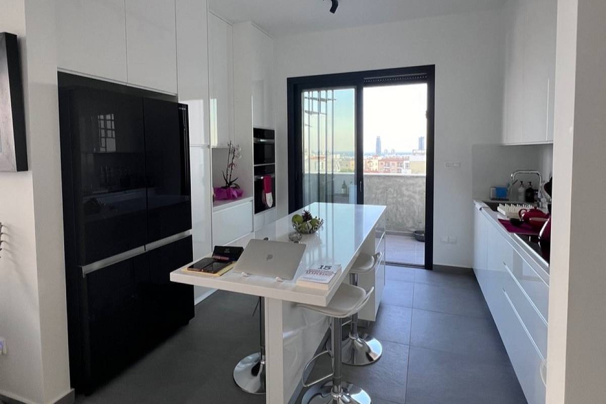 Квартира / Апартаменты in Лимассоле, Cyprus, 100 sq.m. - photo 10