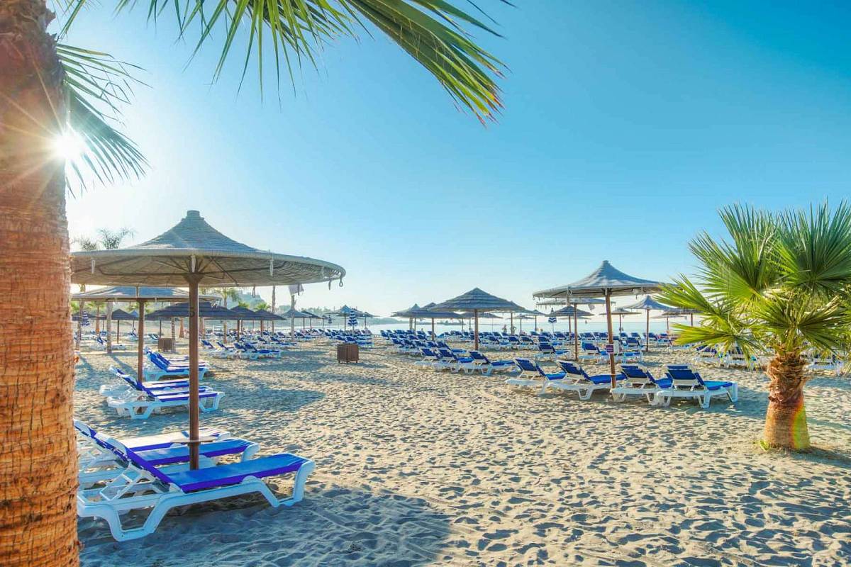Квартира / Апартаменты in Лимассоле, Cyprus, 480 sq.m. - photo 328