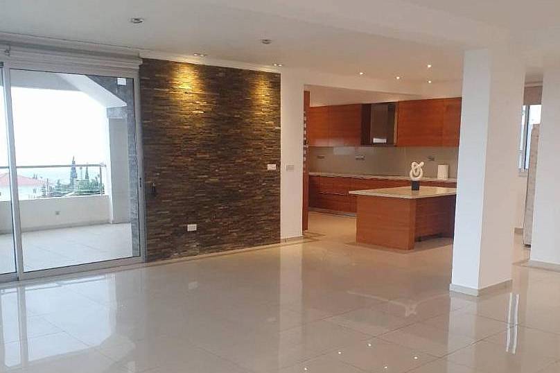 Квартира / Апартаменты in Лимассоле, Cyprus, 200 sq.m. - photo 47
